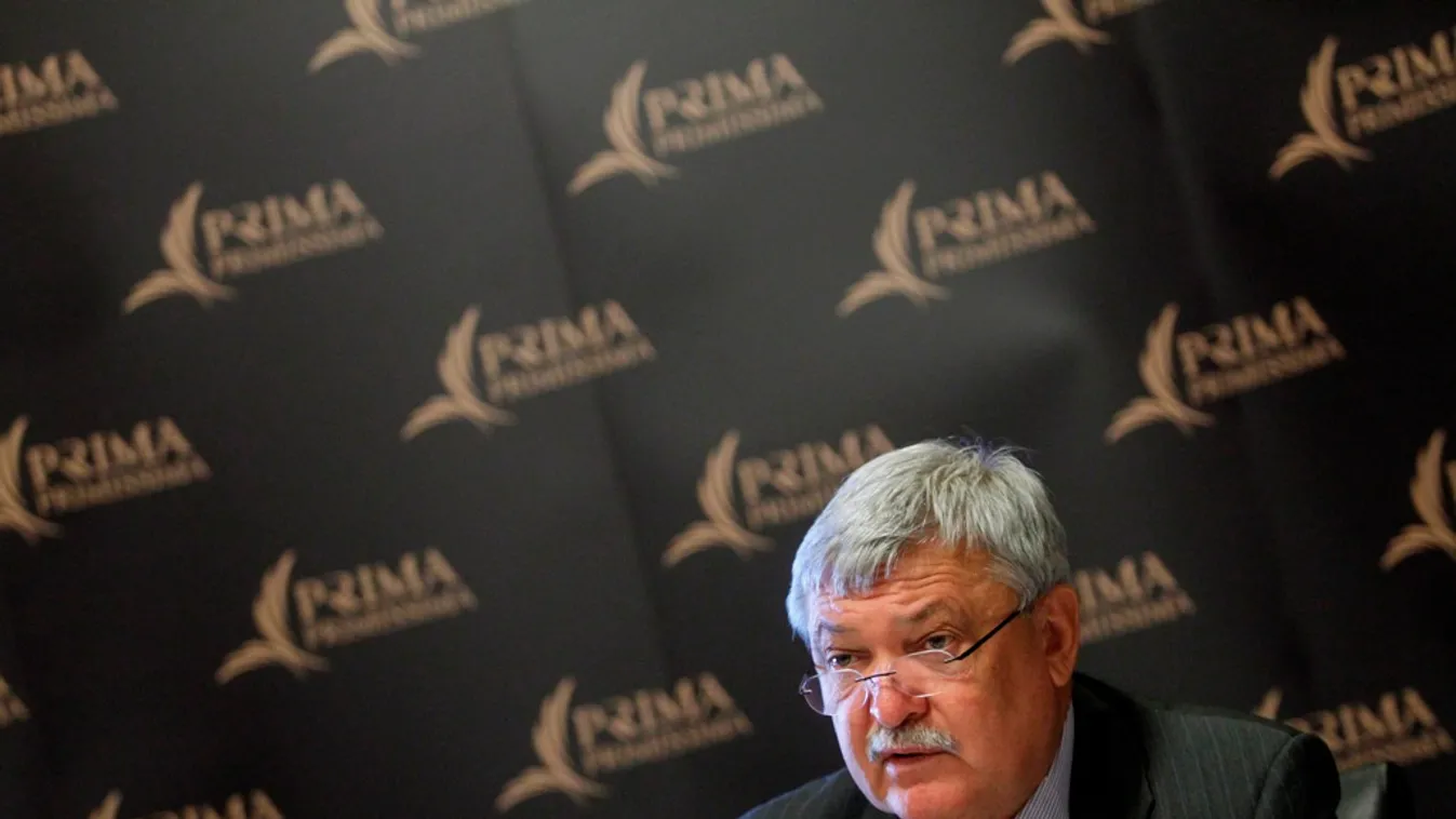 Csányi vállalkozásai minden segítséget megkapnak