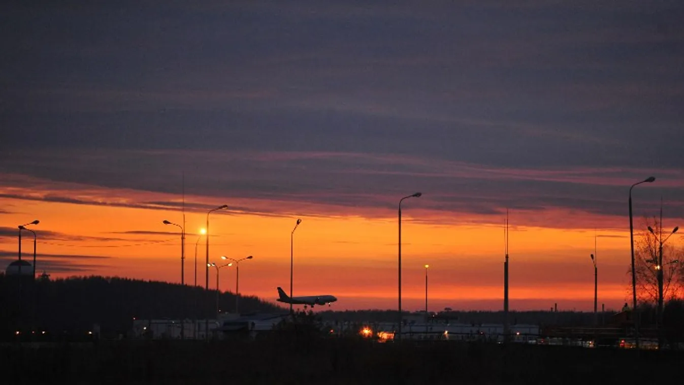 Landolt a második, áldozatokat szállító gép Szentpéterváron