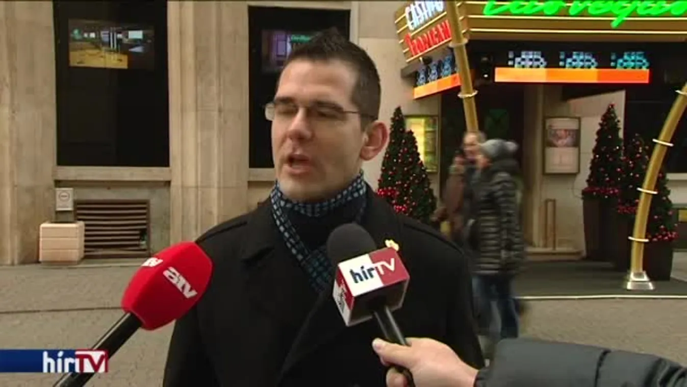 Jobbik: Andy Vajna Orbán Viktor kétkarú rablója