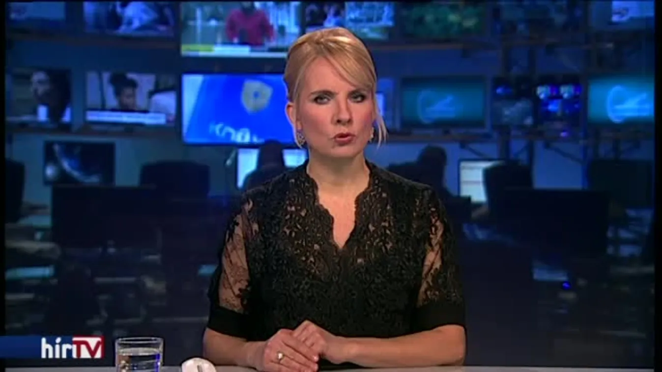 Óriási tömeg lepte el az Oxford Streetet