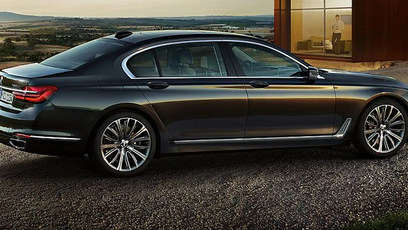 A legújabb 7-es BMW – Garázs
