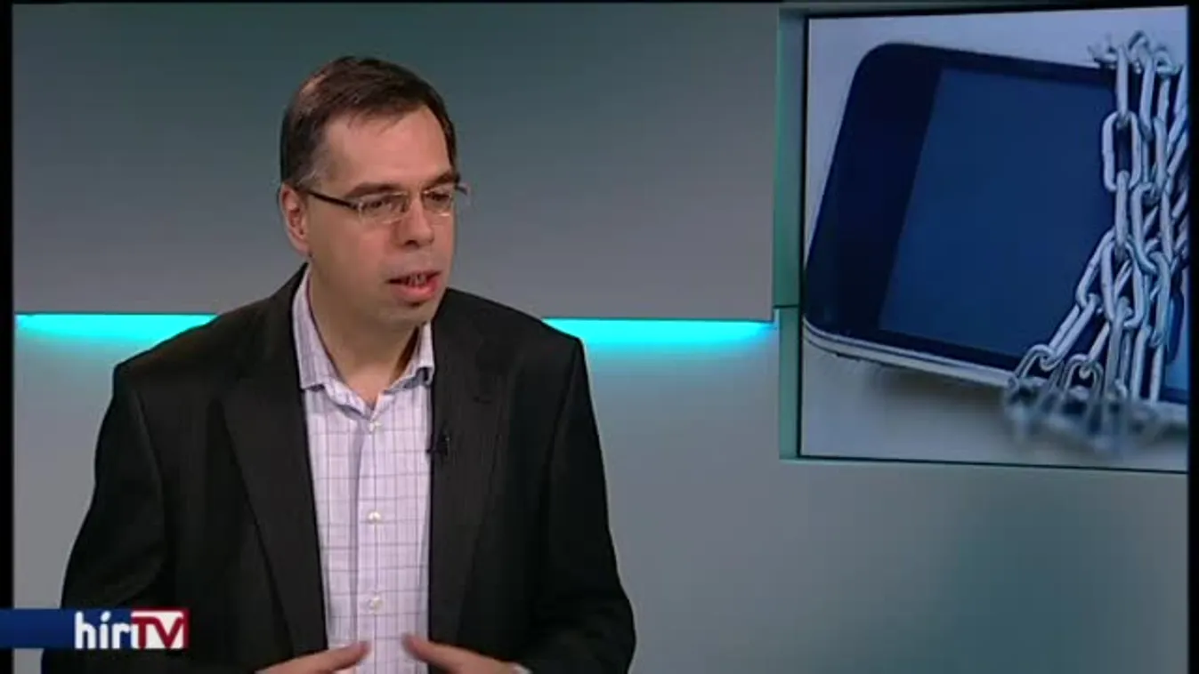 Reggeli járat - Lehallgathatatlan telefon