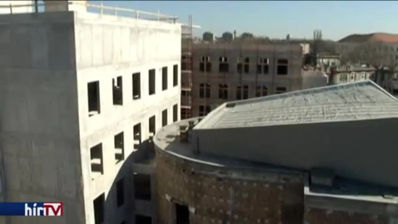 Szellemkórház: honnan lesznek betegek és orvosok?