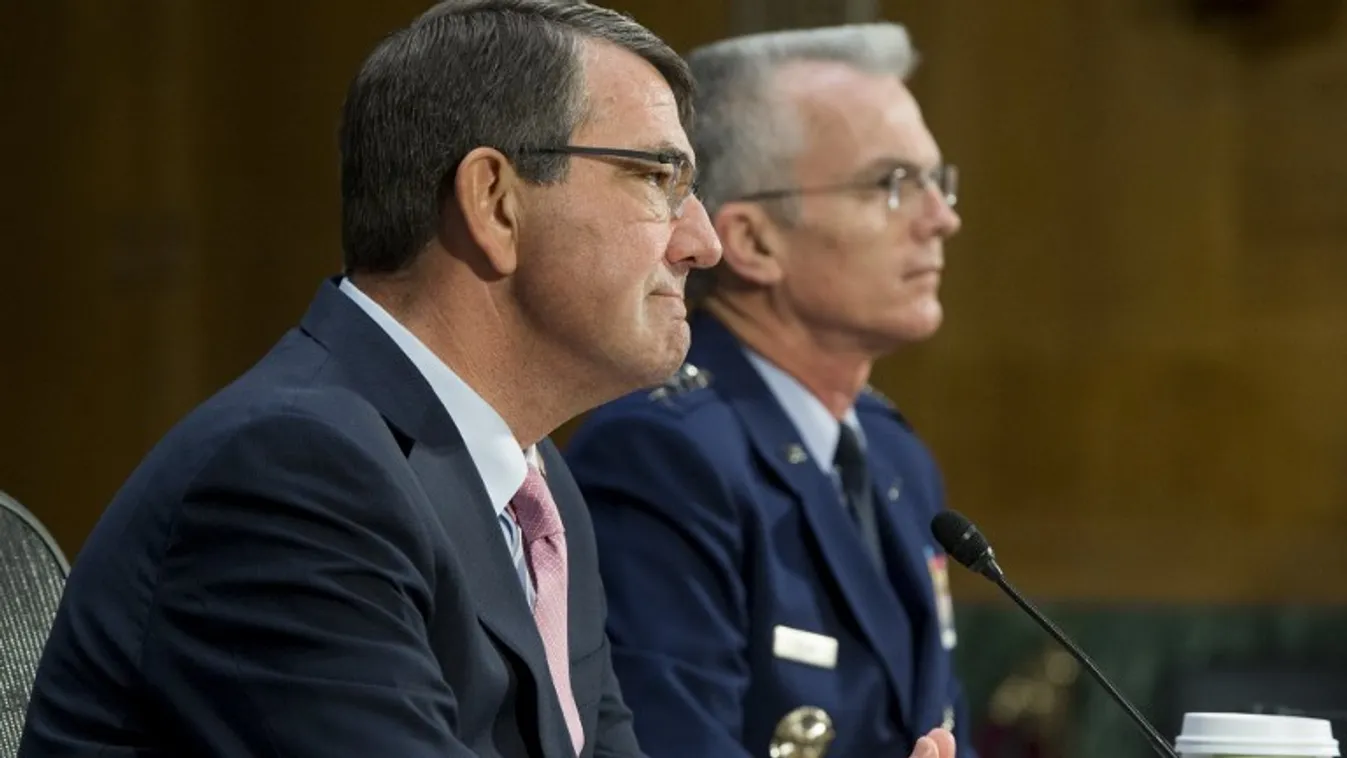 Amerika fokozza az IÁ elleni harcot