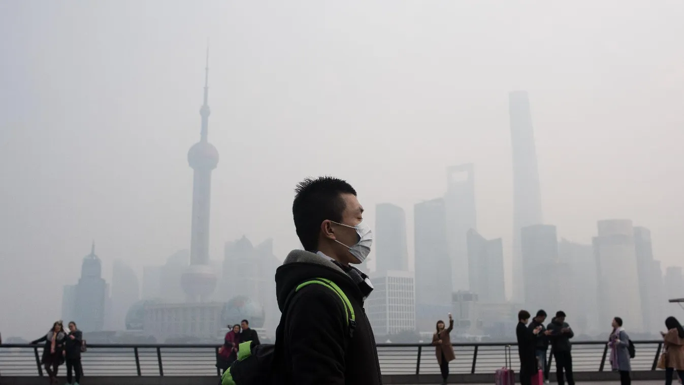 Száz méterre lehet csak látni Pekingben