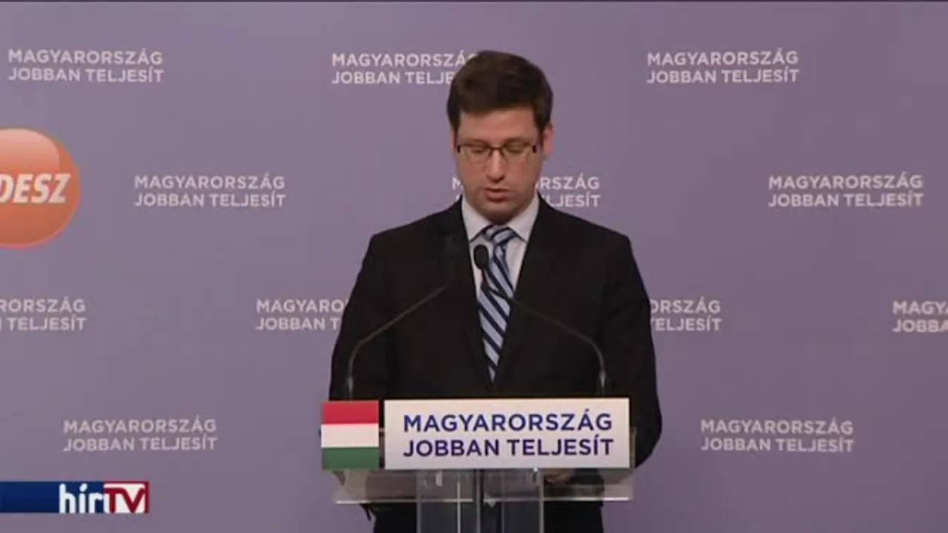 Fidesz: Alkotmánysértő a kötelező letelepítési kvótarendszer