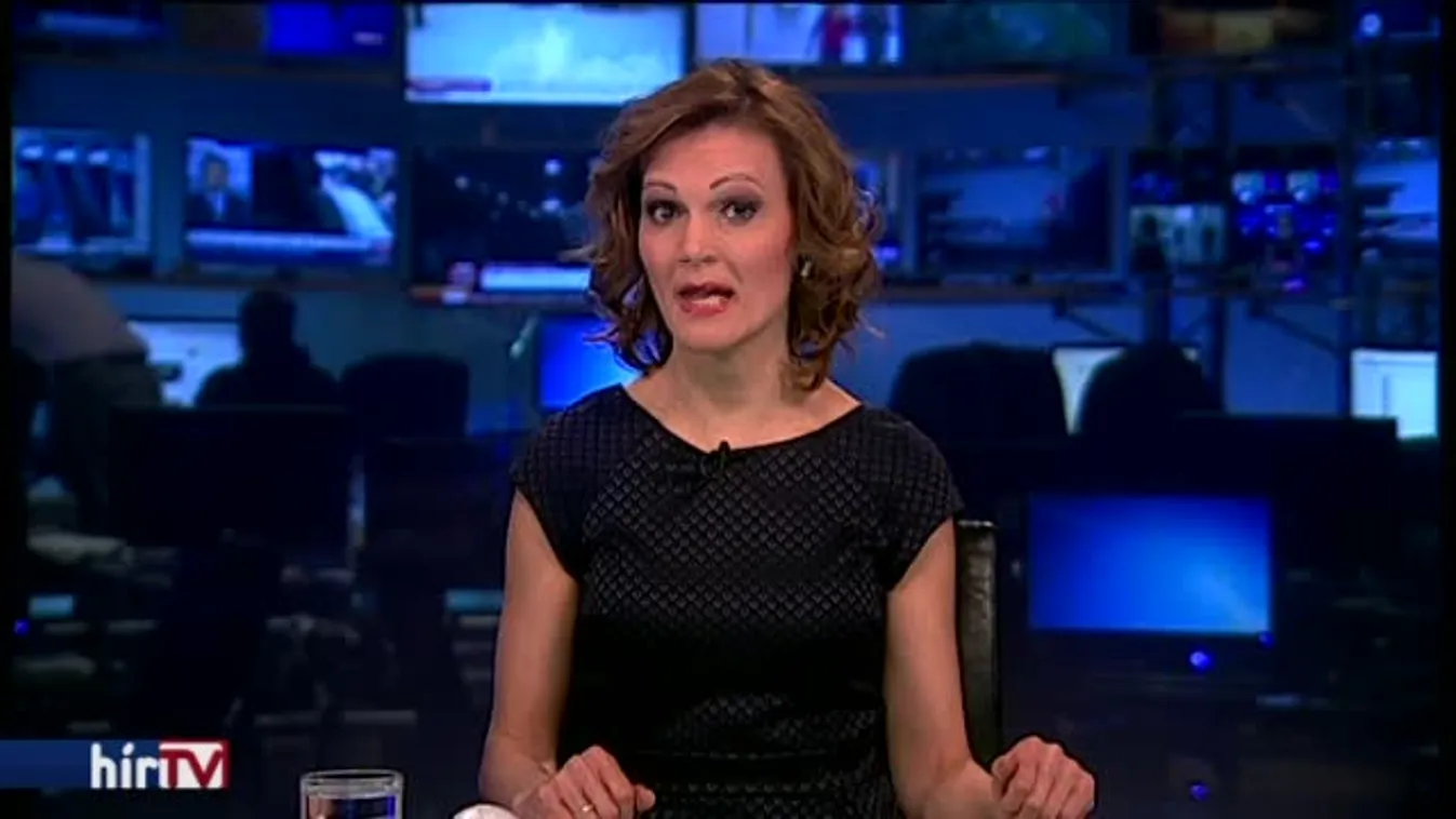 Több ezer tiltakozó aláírást gyűjtött a Gyurcsány-párt