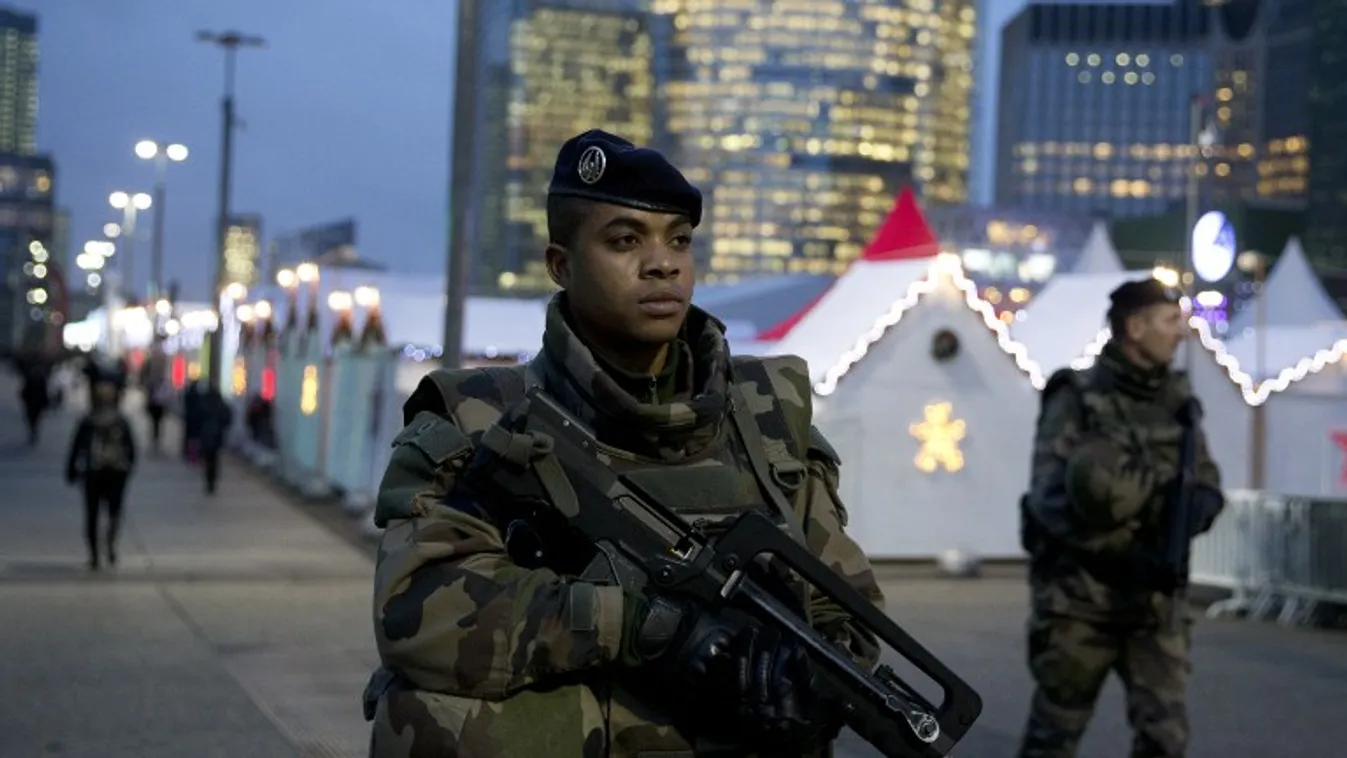 A terror óta megsokszorozódott a seregbe jelentkező fiatalok száma