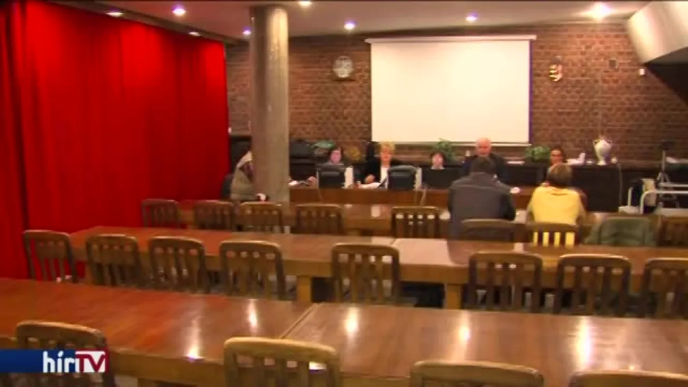 Újabb földárverés fulladt botrányba