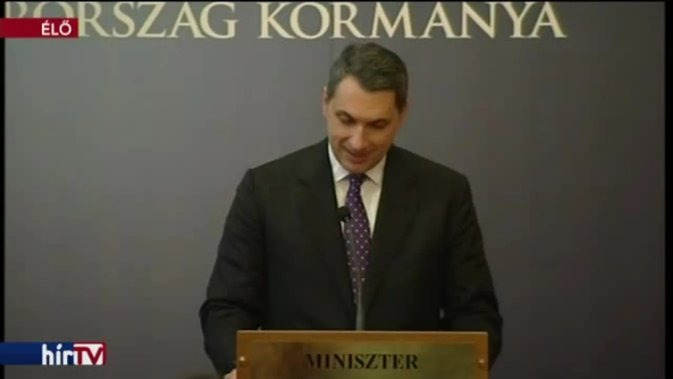 Lázár János sajtótájékoztatója