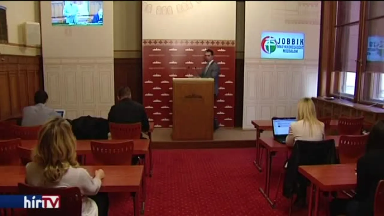 Amerika felé kacsintgatnak Vonáék