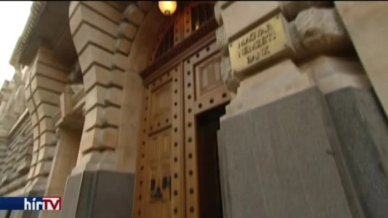 Többet költött a jegybank, mint amennyit a törvény enged