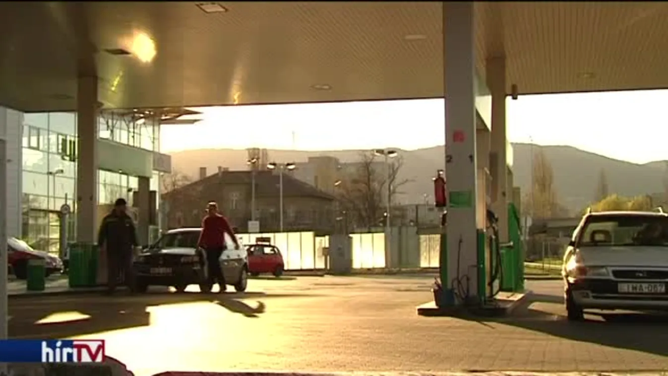 A benzin is olcsóbb lett