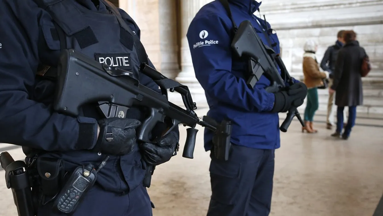 Szabadok a motorosbanda tagjai