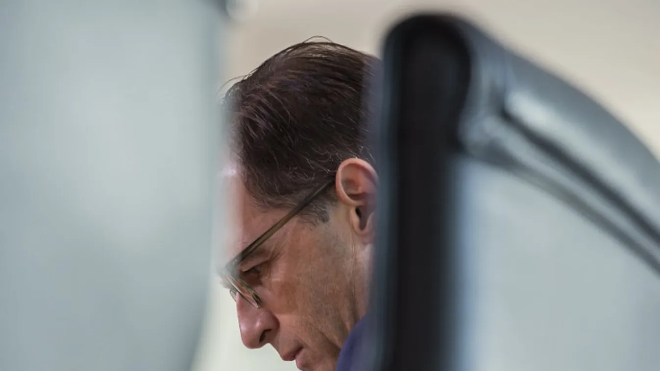 Tömeges molesztálások: „ekkora horda tervezetten gyűlhet össze”