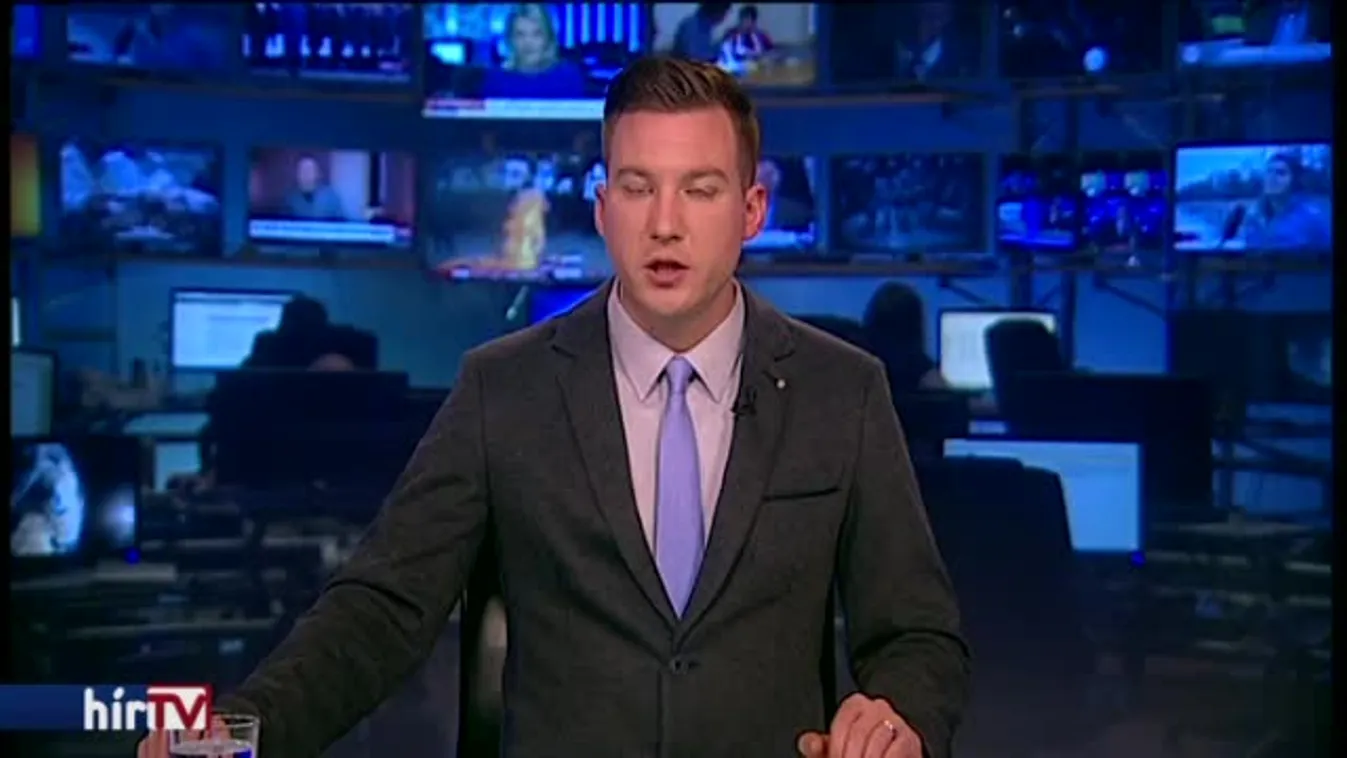 Kiss László marad az úszok kapitánya