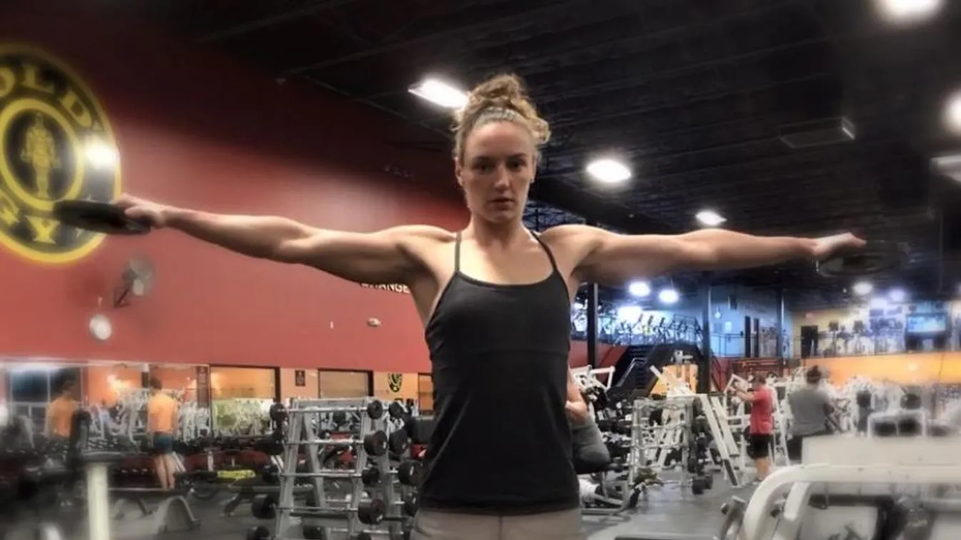 Eleshet versenyengedélyétől Hosszú Katinka