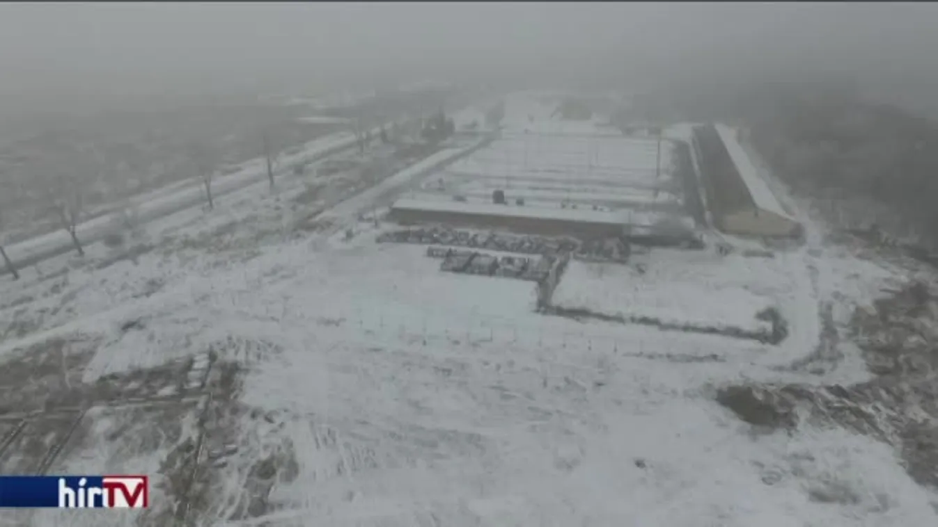 Drón akadt az elbontott Mahir-oszlopokra