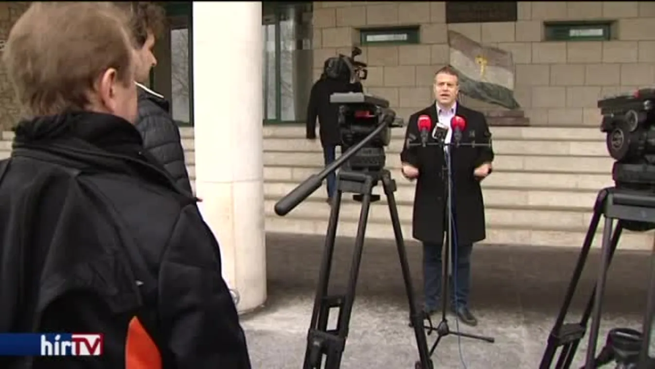 Ellenzékből kormányozna a Jobbik