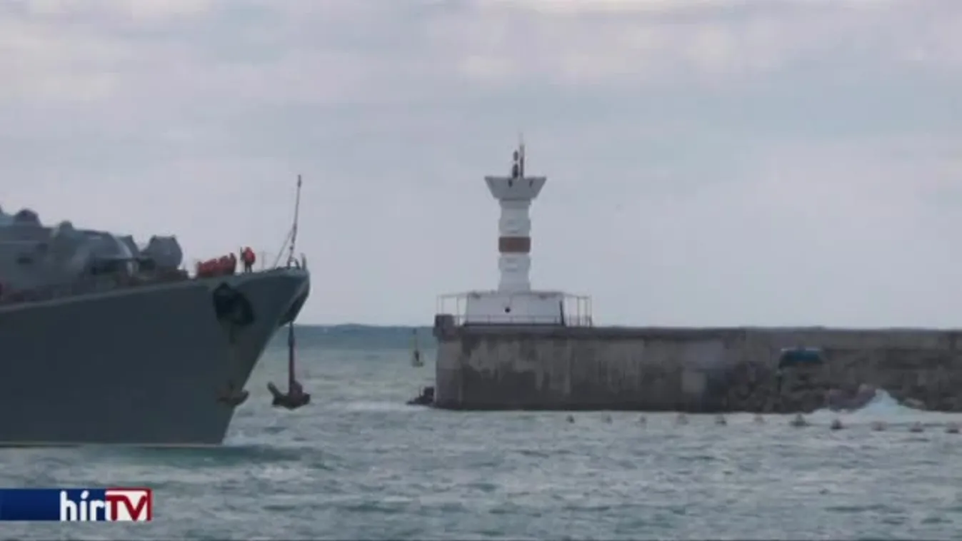 Hazatért szíriai küldetéséről az orosz Moszkva cirkáló