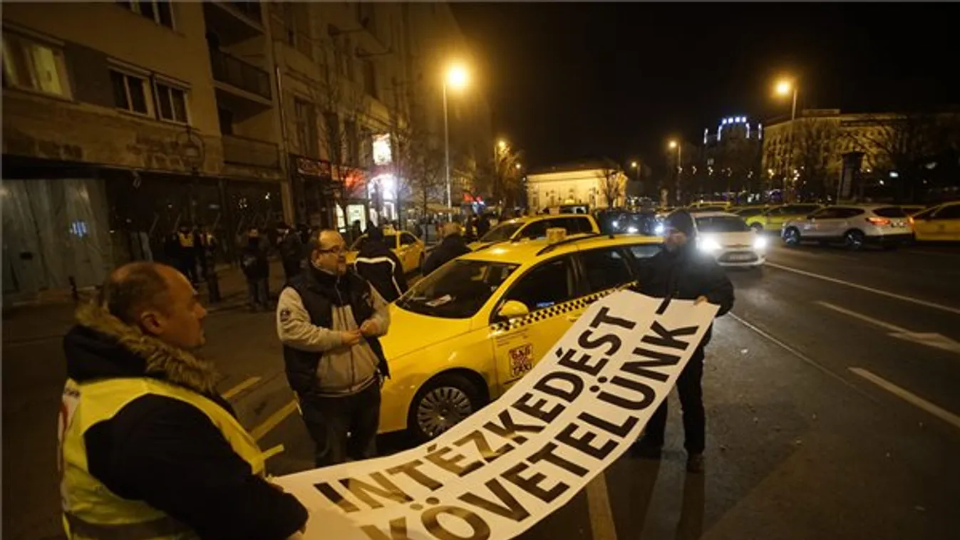 Az NFM-mel egyeztetnek a taxisok