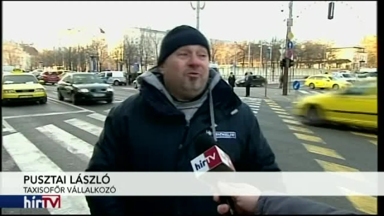 Taxisok bénítják a belváros forgalmát – bejelentkezés 10 órakor