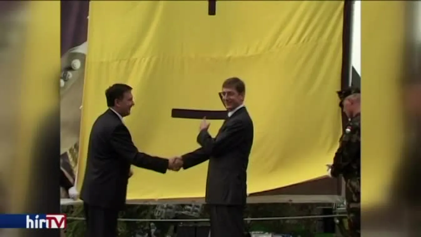 Mi lesz a sorkötelezettséggel?