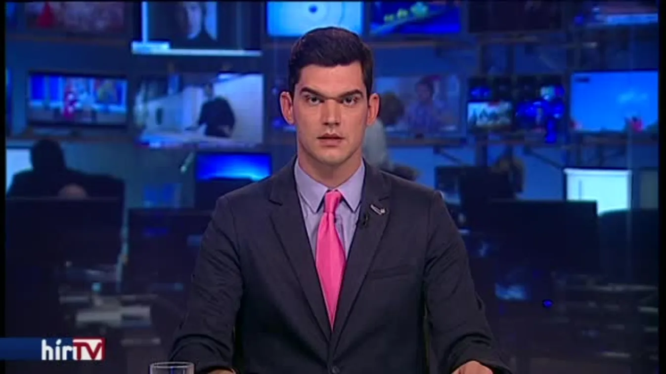 Káosz: határidőt szabtak a bérek rendezésére