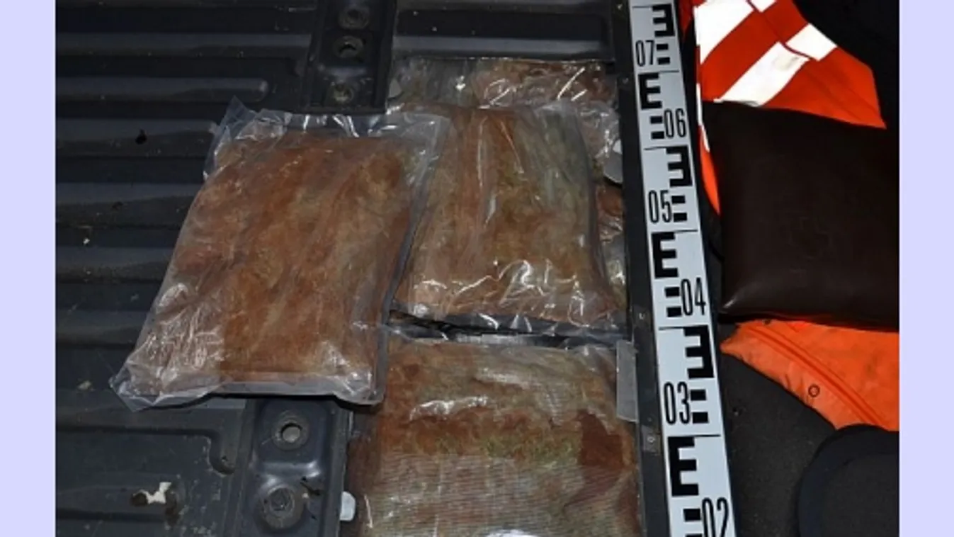 17 kiló marihuánát szagolt ki a kutya