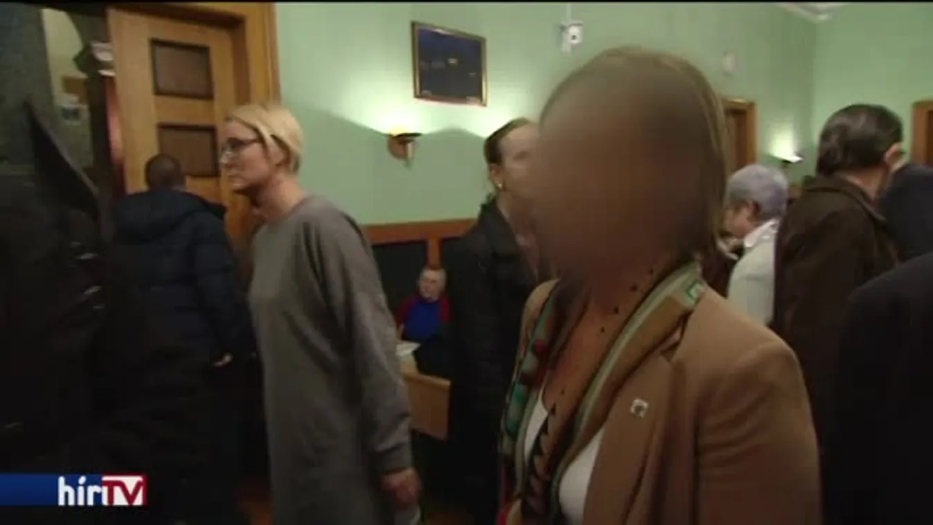 A Csörsz utcaiakat győzködte a Testnevelési Egyetem