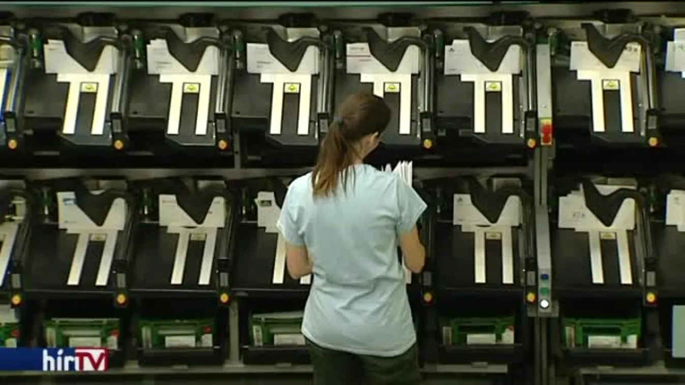 Strómanja cégének szerződéseit védi a kormány?