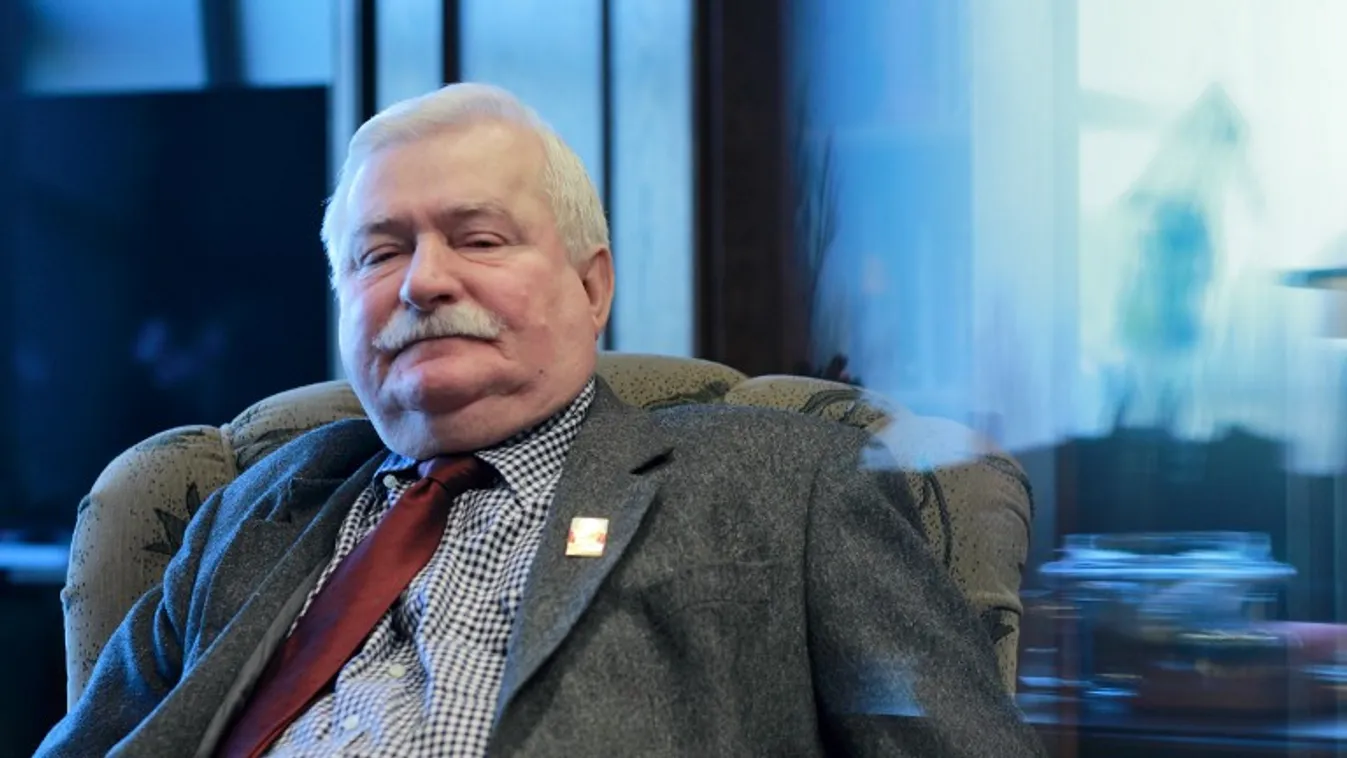 Mégis besúgó volt a Nobel-békedíjas lengyel politikus?