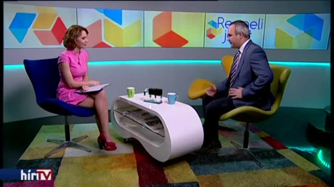 Reggeli járat –  Kitüntetek a szóvivők a Hír TV híradósát