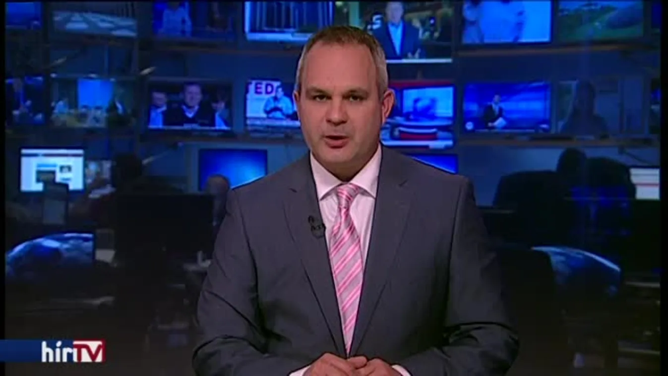 A Parlamenthez várják az elégedetlen tanárokat