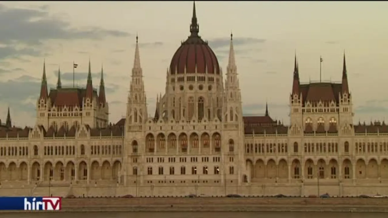 A népszavazások körül forgott a parlamenti ülés