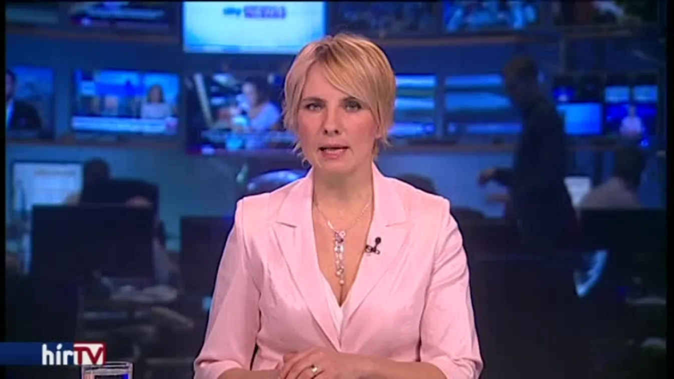 Késsel rabolt a lány