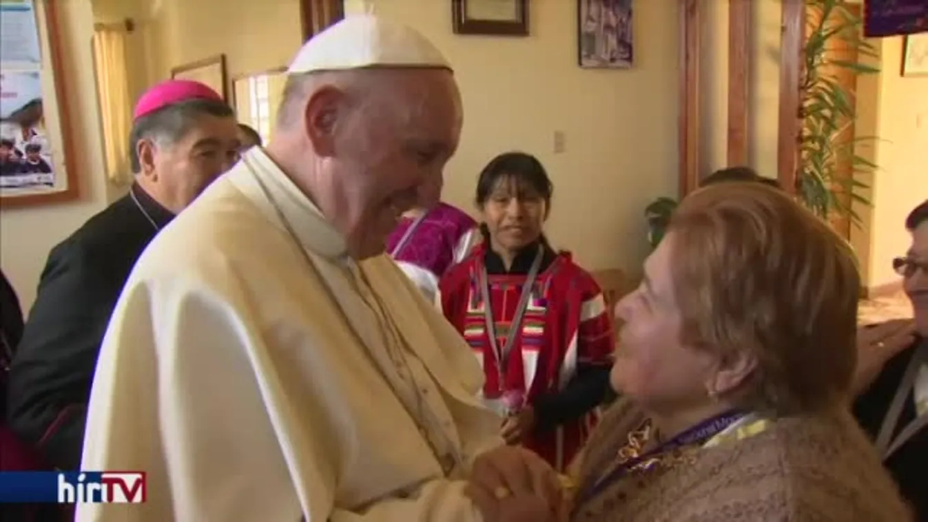 Őslakos családokkal találkozott a pápa