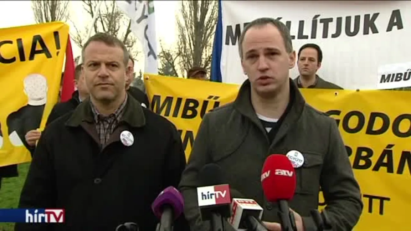 Székesfehérváron tiltakozott az Együtt a földárverések ellen