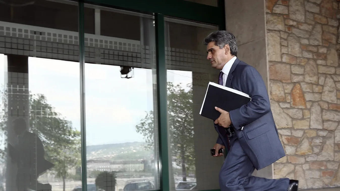 Farkas Flórián elárulta, hogy hol érettségizett