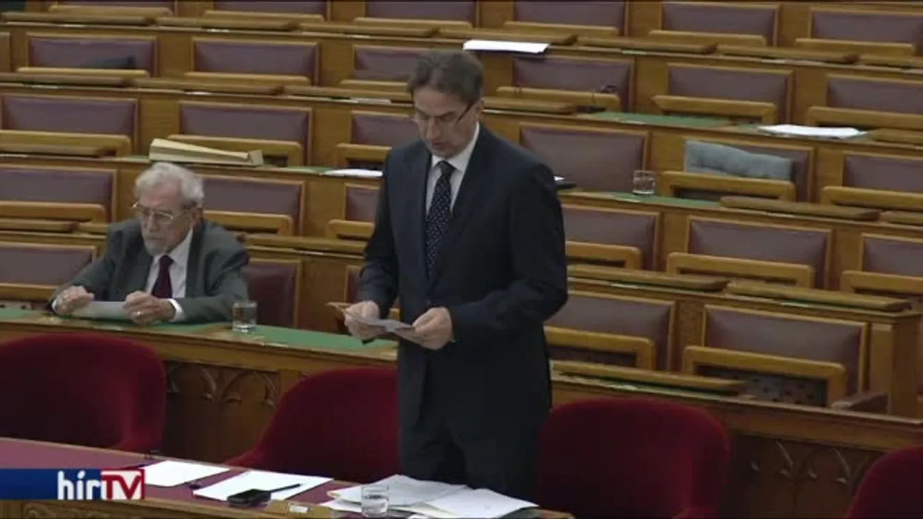 Napirend előtt: a kormány törvénykezési helyeket hozna létre a járásbíróságokon belül