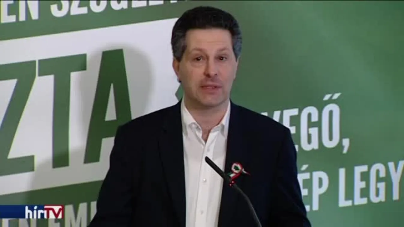 A Pilvax Kávéházban ünnepelt az LMP