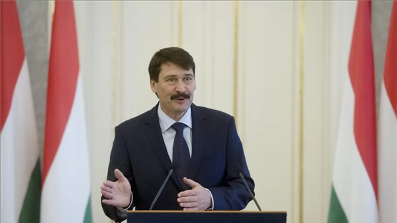 Áder nem írta alá az MNB-törvényt