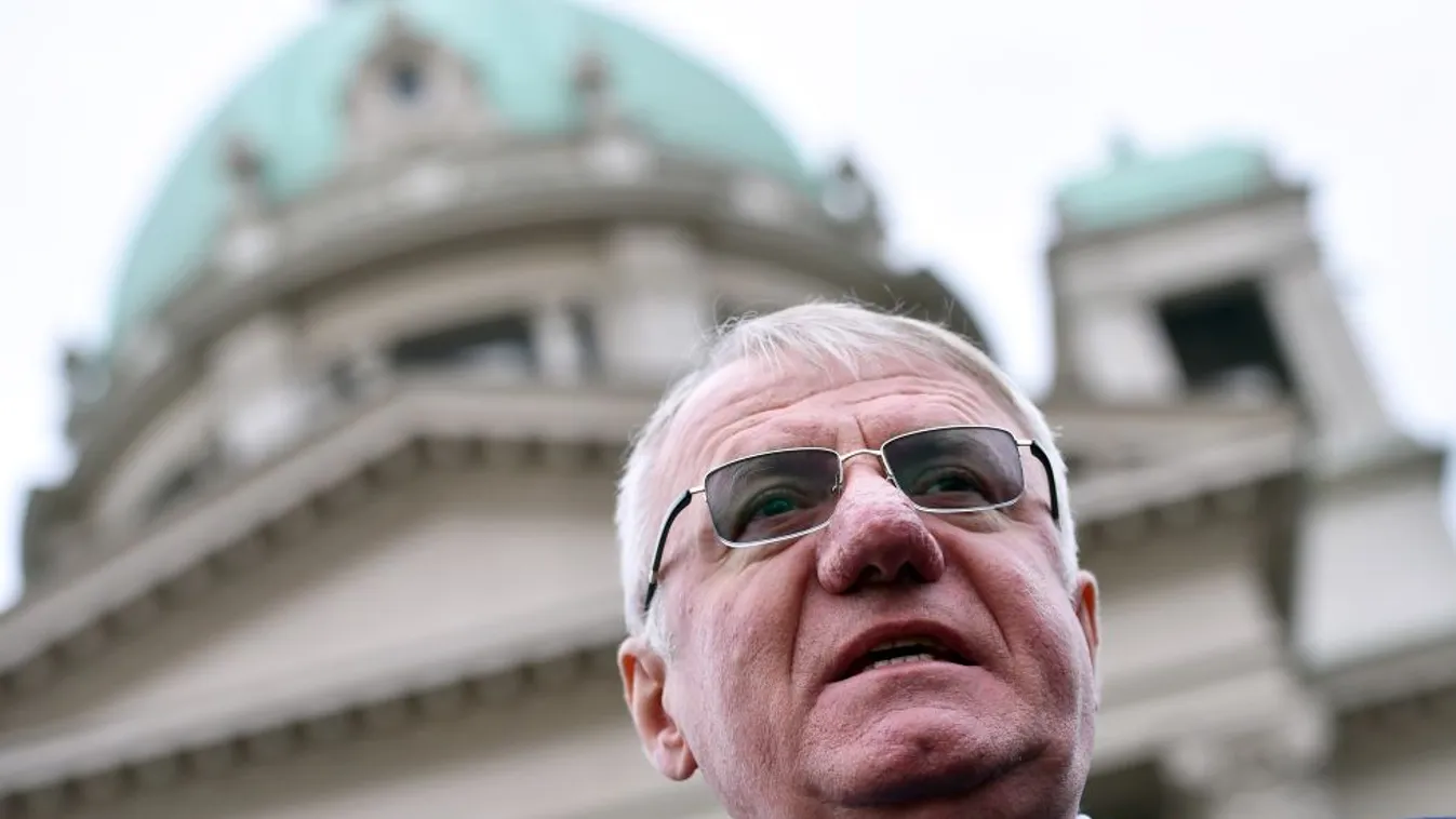 Hága: Seselj egyik vádpontban sem bűnös