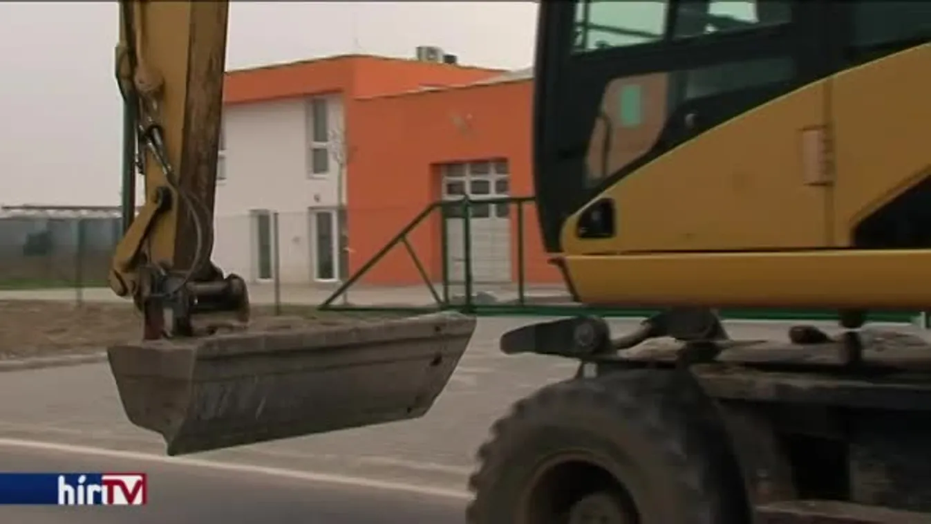 Ingatlanpanamát sejtenek Makón