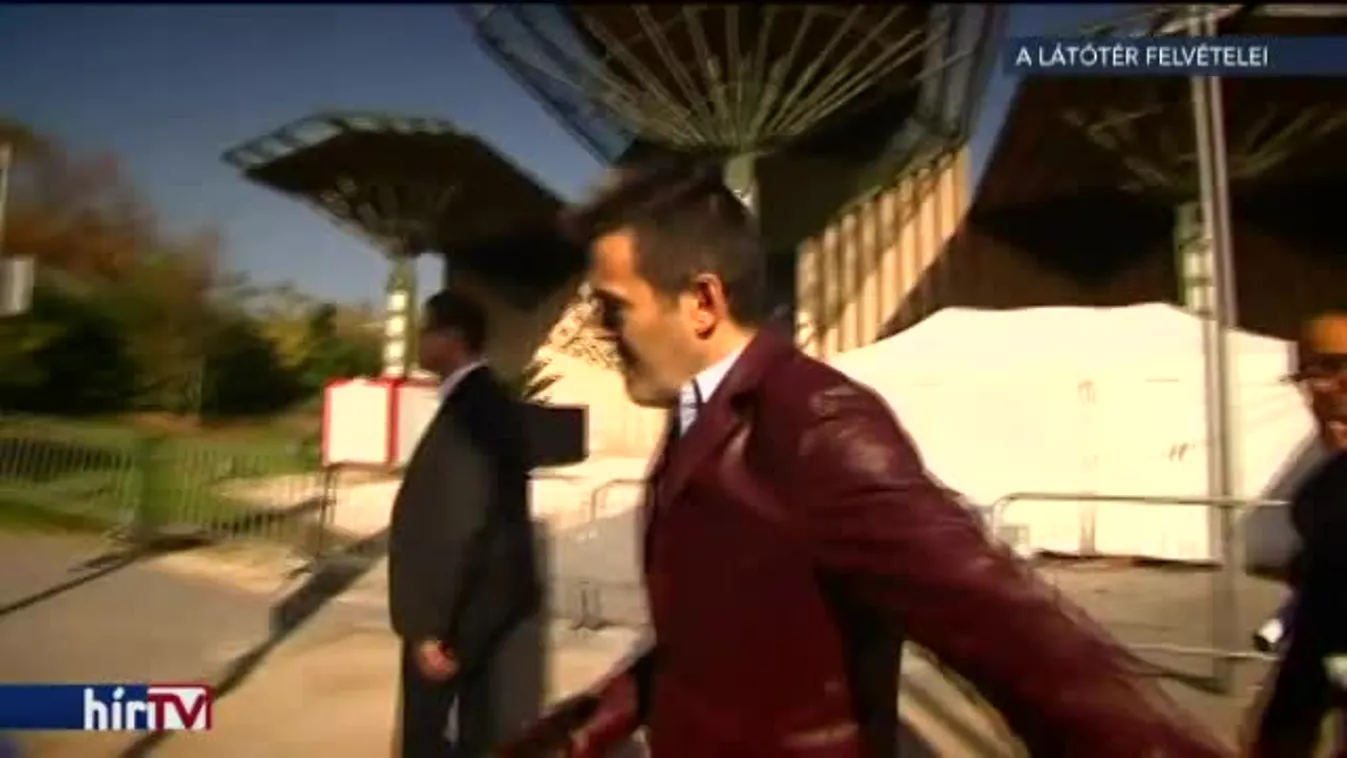 Lázárt még egyszer sem rugdosta meg Habony