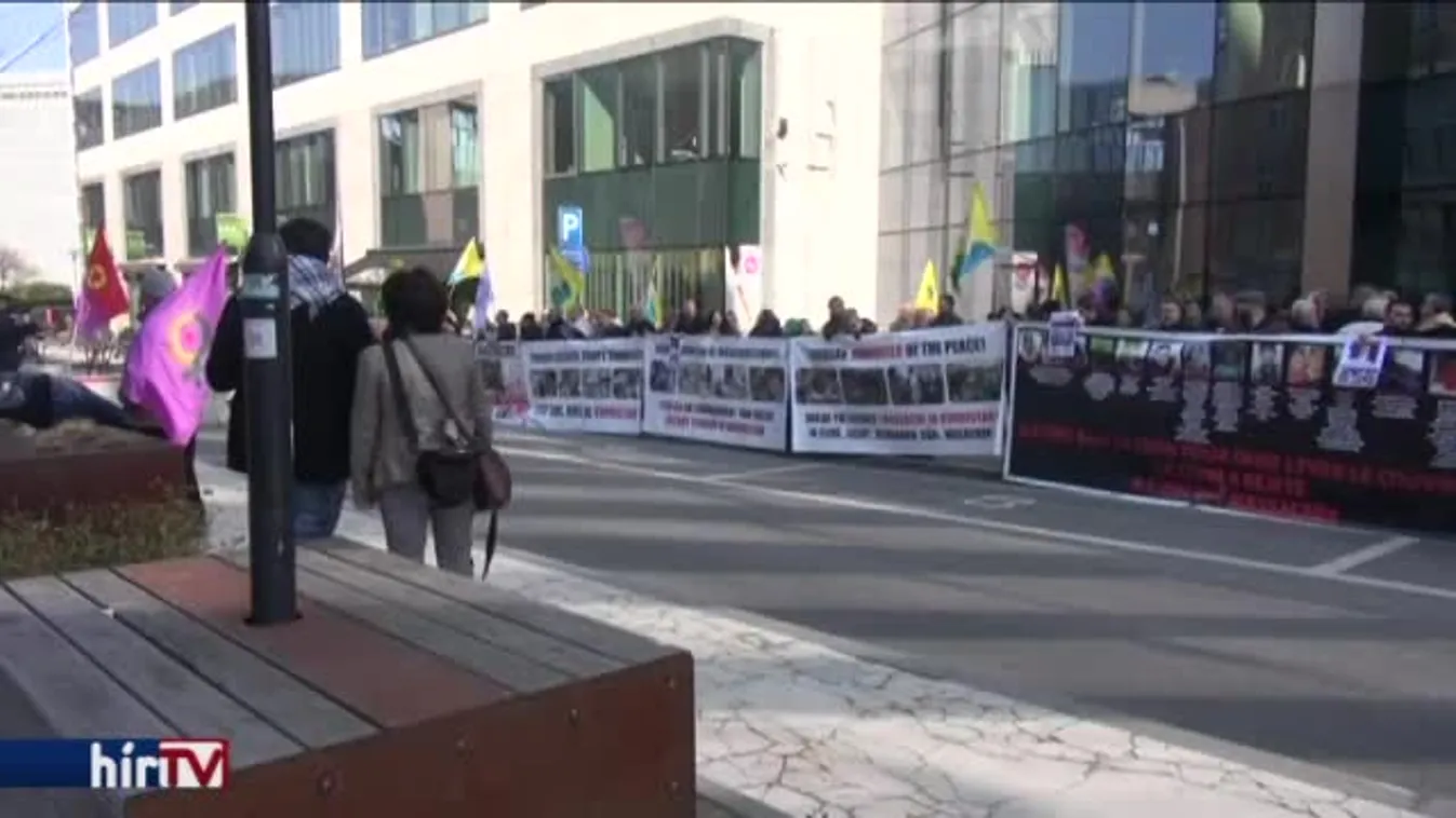 Orbán lát esélyt az önkéntes kvóta elfogadására