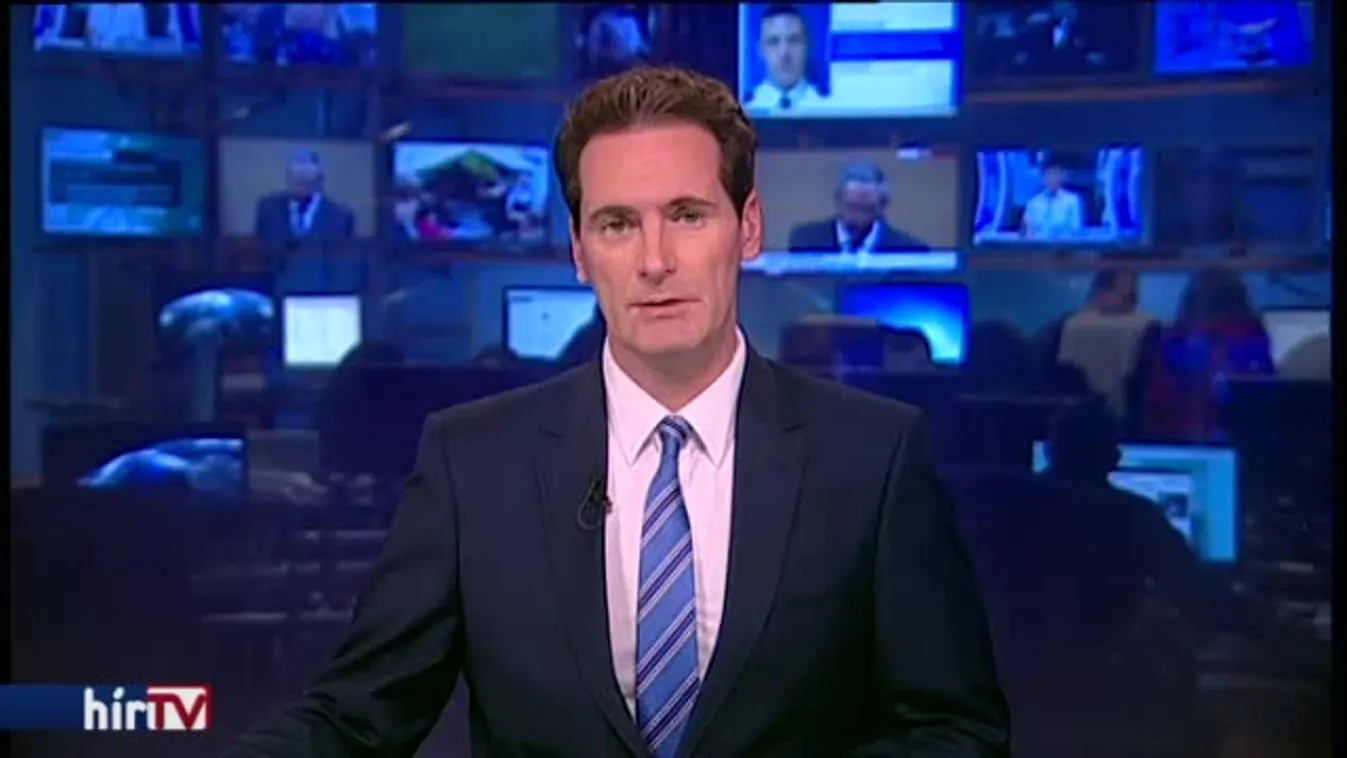 Huszonhárom évet kértek a pilótanőre