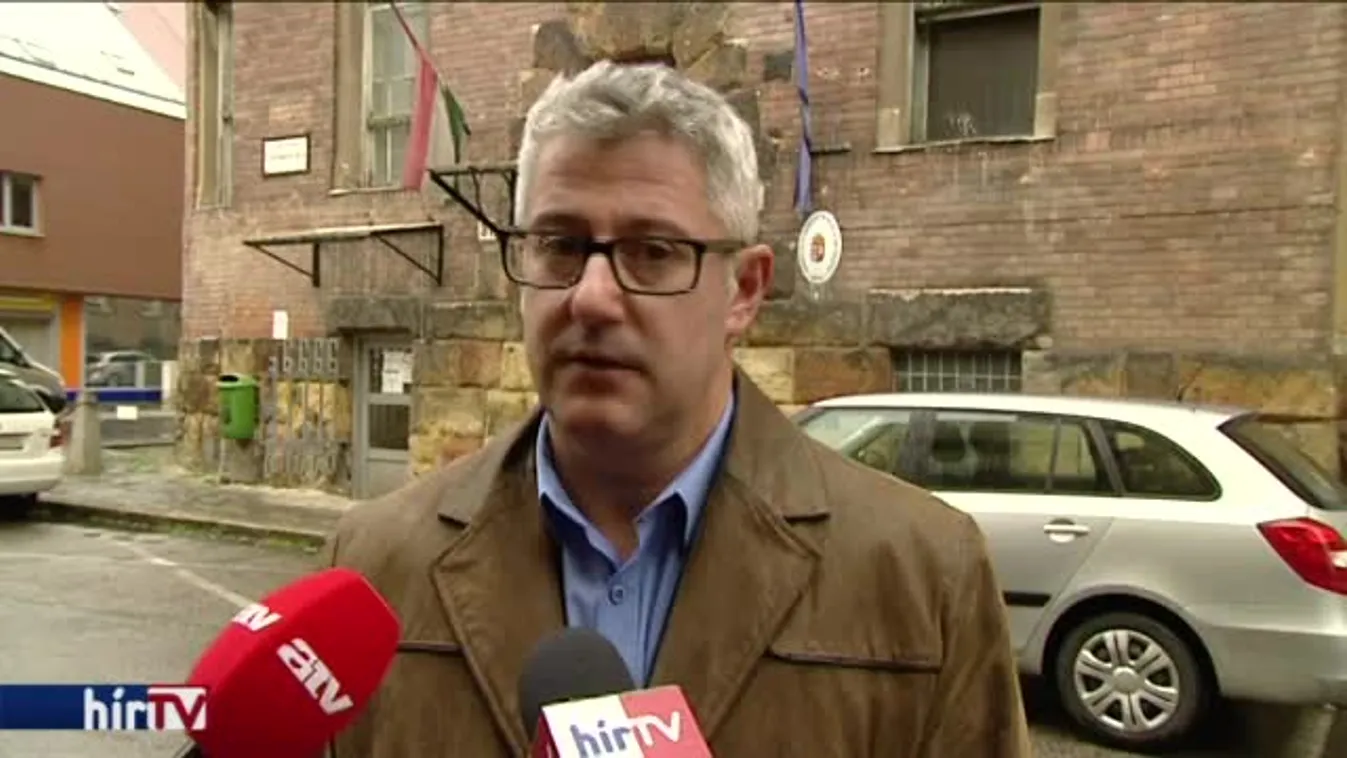 Kihallgatta Nyakó Istvánt a rendőrség a Nemzeti Választási Irodánál történtek miatt