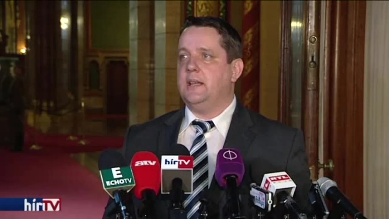 Az MSZP szerint a nok nem a családokat, hanem csak egy embert és annak két cégét támogatja