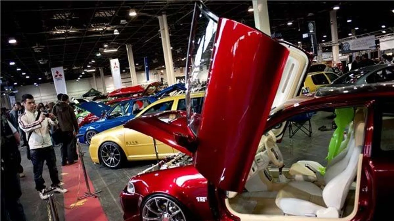 Autó, Motor & Tuning Show – Garázs